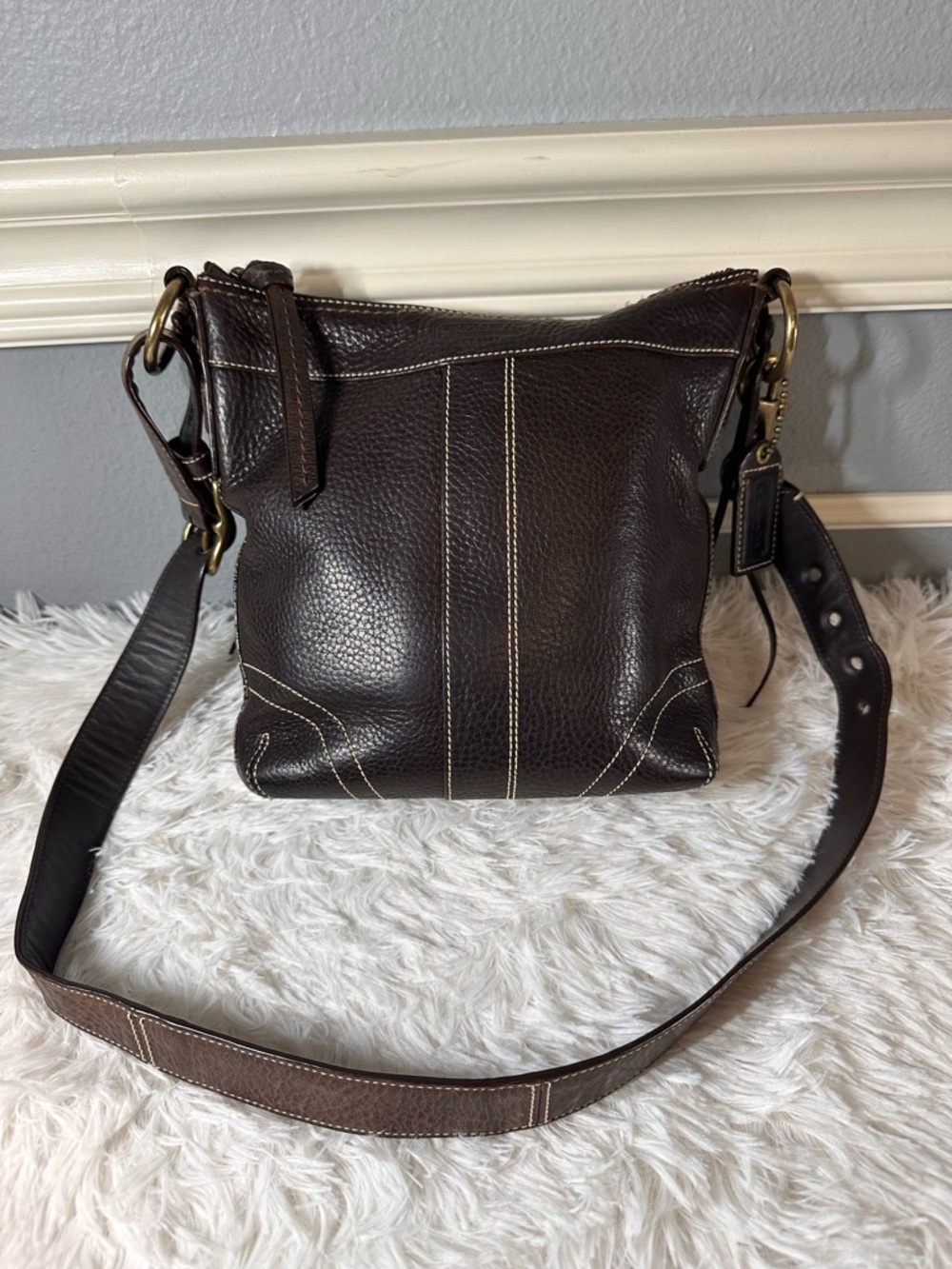Coach Brown Leather Pebbled Crossbody Bag with Contrast Stitching 10398